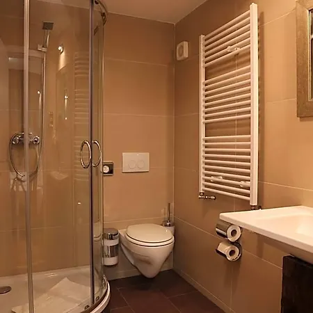 فندق Markthotel 3*