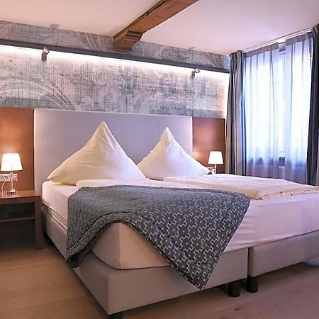 Markthotel فندق فارندورف