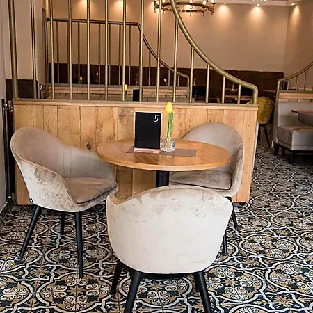 Markthotel
